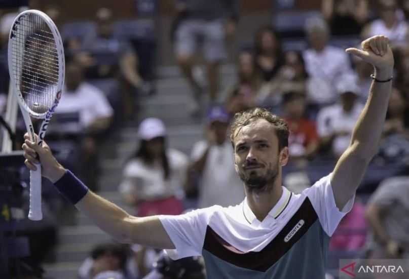 Daniil Medvedev Melenggang ke Semifinal Dubai Open