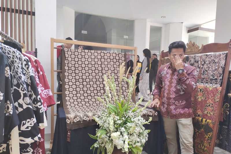 Dekranasda Kenalkan Batik Lampung Sebagai Kekayaan Wastra Tradisional