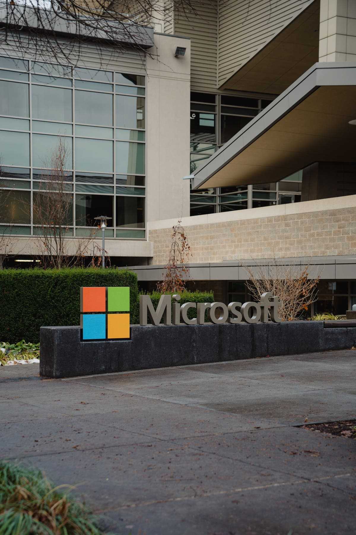 Demi Penghematan, Microsoft PHK 10 Ribu Karyawan