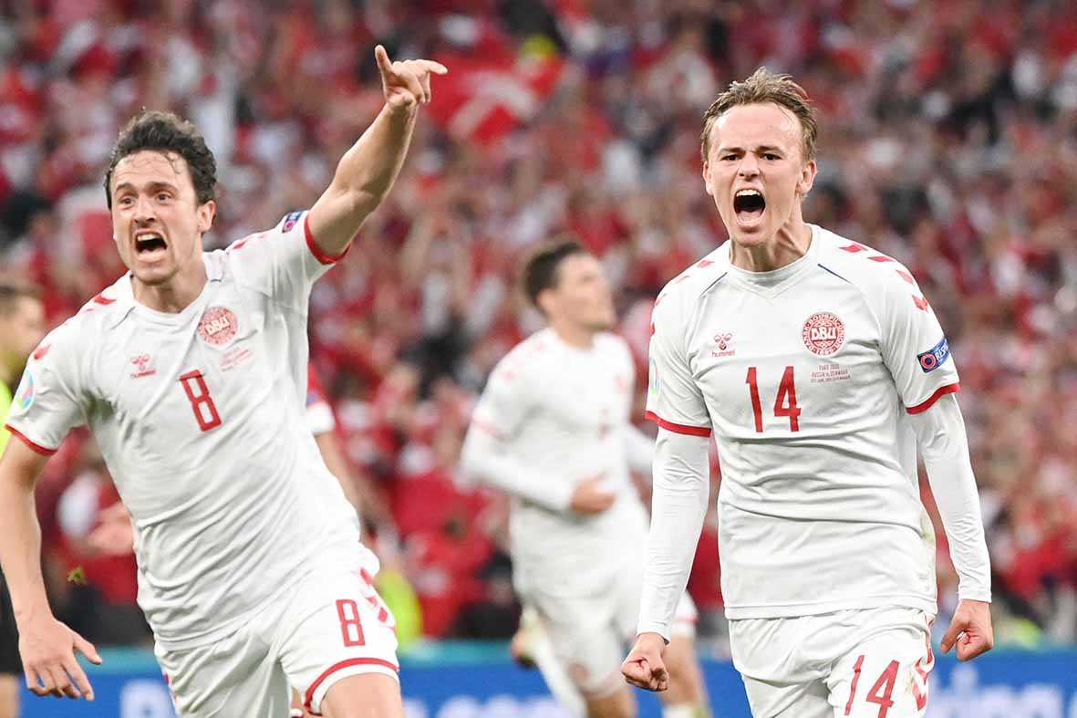 Denmark Amankan Tiket 16 Besar