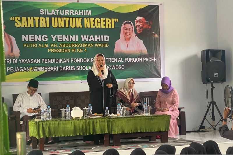 Di Ponpes Al Furqon, Yenny Wahid Ungkap Kriteria Pemimpin yang Dibutuhkan Santri