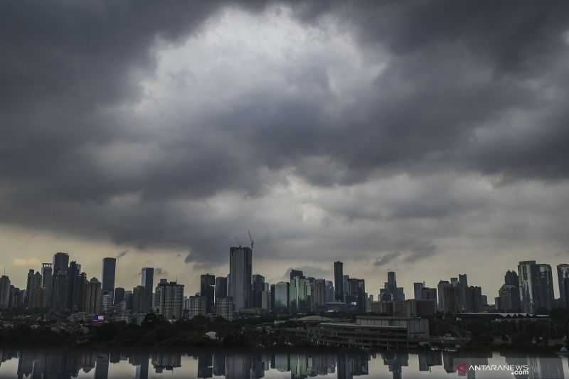 Di Rumah Saja Semoga Tidak Banjir, BMKG Perkirakan Hujan Guyur Beberapa Wilayah di Jakarta