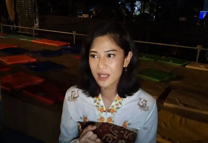 Dian Sastro Nilai Seni Tradisional Perlu Dikemas Modern