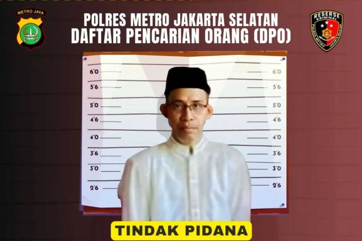 Dicari! Oknum Guru SD Ini Cabuli Muridnya di Sekolah