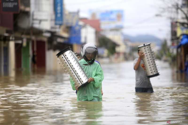 Dinkes Gorontalo Imbau Warga Terdampak Banjir Waspada Leptospirosis