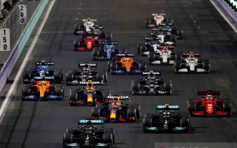 Direktur Balapan F1 Jadi Sorotan setelah Kontroversi GP Abu Dhabi