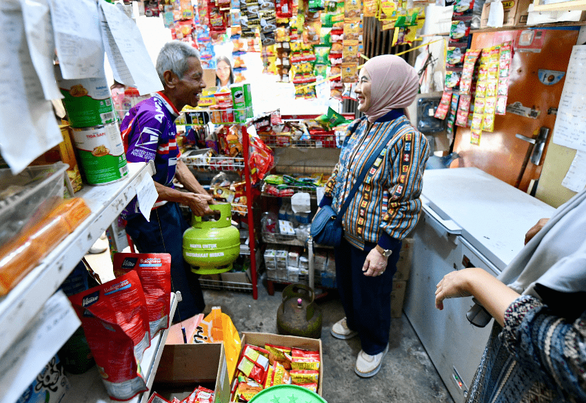 Dirut Pertamina Cek Ketersediaan Elpiji 3Kg di Surakarta