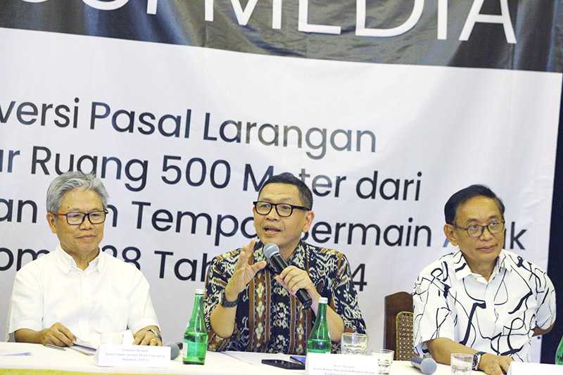 Diskusi Media Luar Ruang