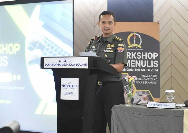 Dispenad Gelar Workshop Menulis untuk Membentuk Penerangan TNI AD Cakap Bernarasi