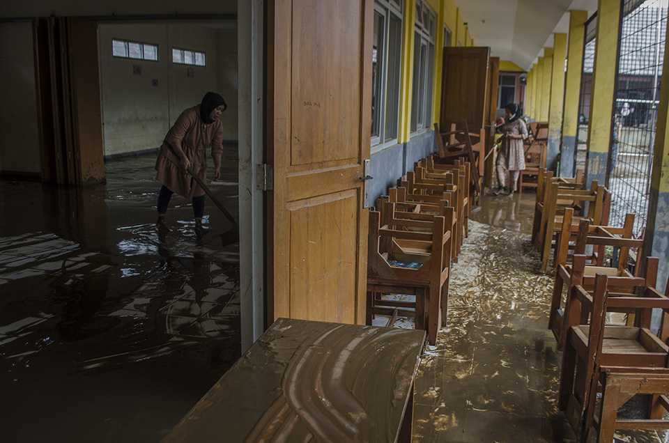 Diterjang Banjir Bandang-18-7-2022