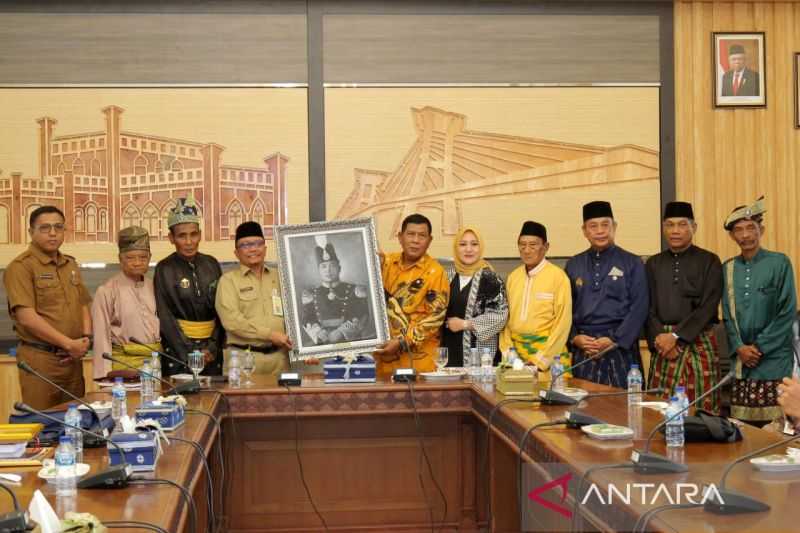 Diusulkan Jadi Pahlawan Nasional, Sultan Siak II Sultan Mahmud Abdul Jalil Muzaffar Syah alias Tengku Buwang Asmara