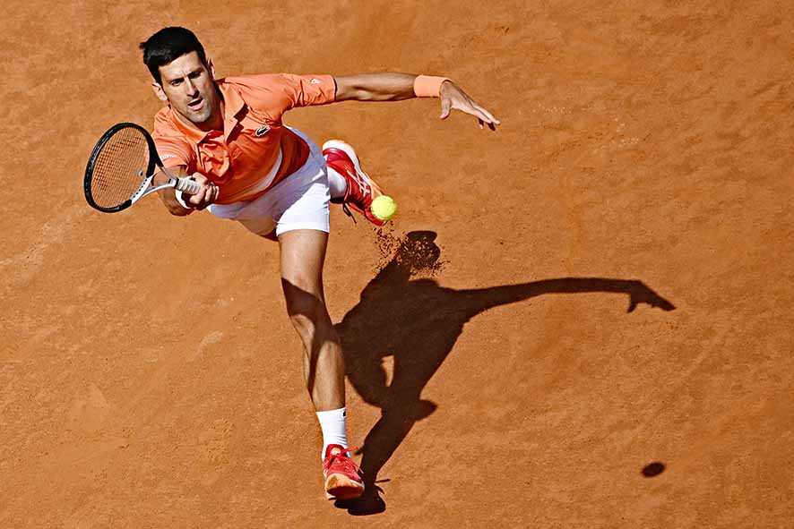 Djokovic dan Jabeur Melaju di Italia Open
