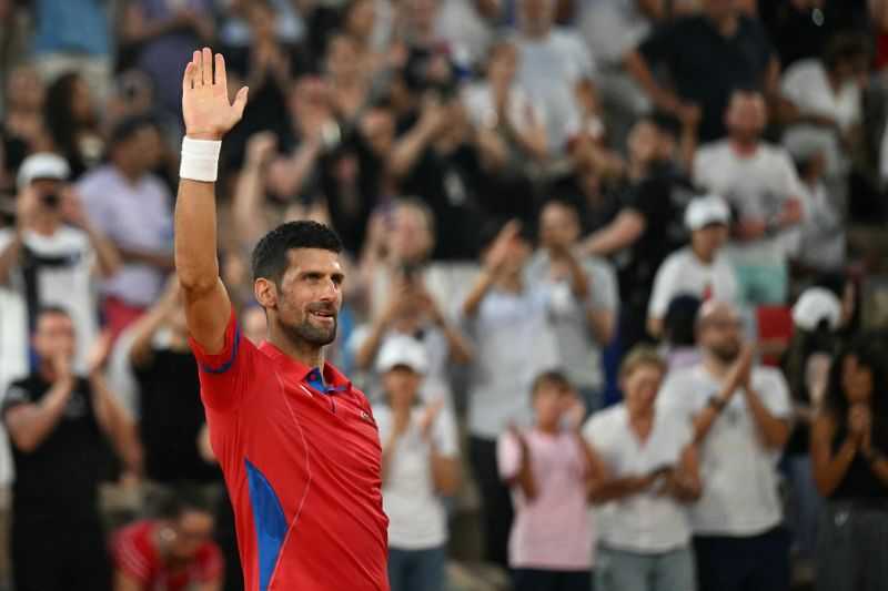 Djokovic Melaju ke Semifinal Olimpiade dengan Dihantui Cedera