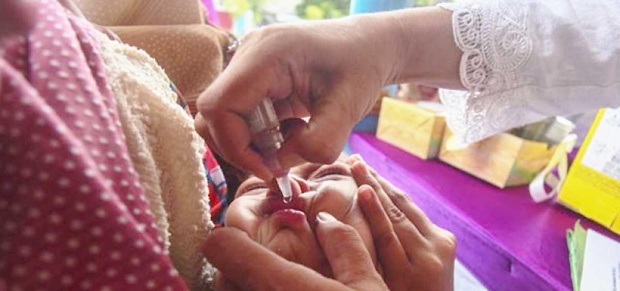 Dokter Ingatkan Orang Tua Tak Lewatkan Vaksin Polio untuk Anaknya