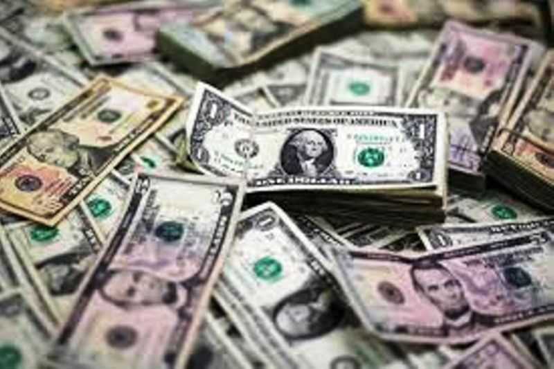 Dolar Amerika Serikat Menguat Saat Investor Pantau Penyebaran Omicron