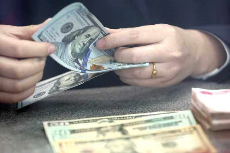 Dolar Jatuh karena Klaim Pengangguran AS Lebih Tinggi dari Perkiraan
