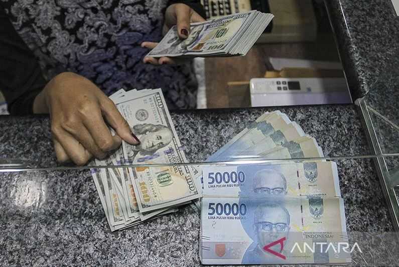 Dolar Menguat Lagi, The Fed Mungkin Lakukan Kenaikan Suku Bunga Besar Lainnya