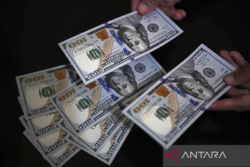 Dolar Perpanjang 'Rebound' Didukung Data AS, Yen Tergelincir