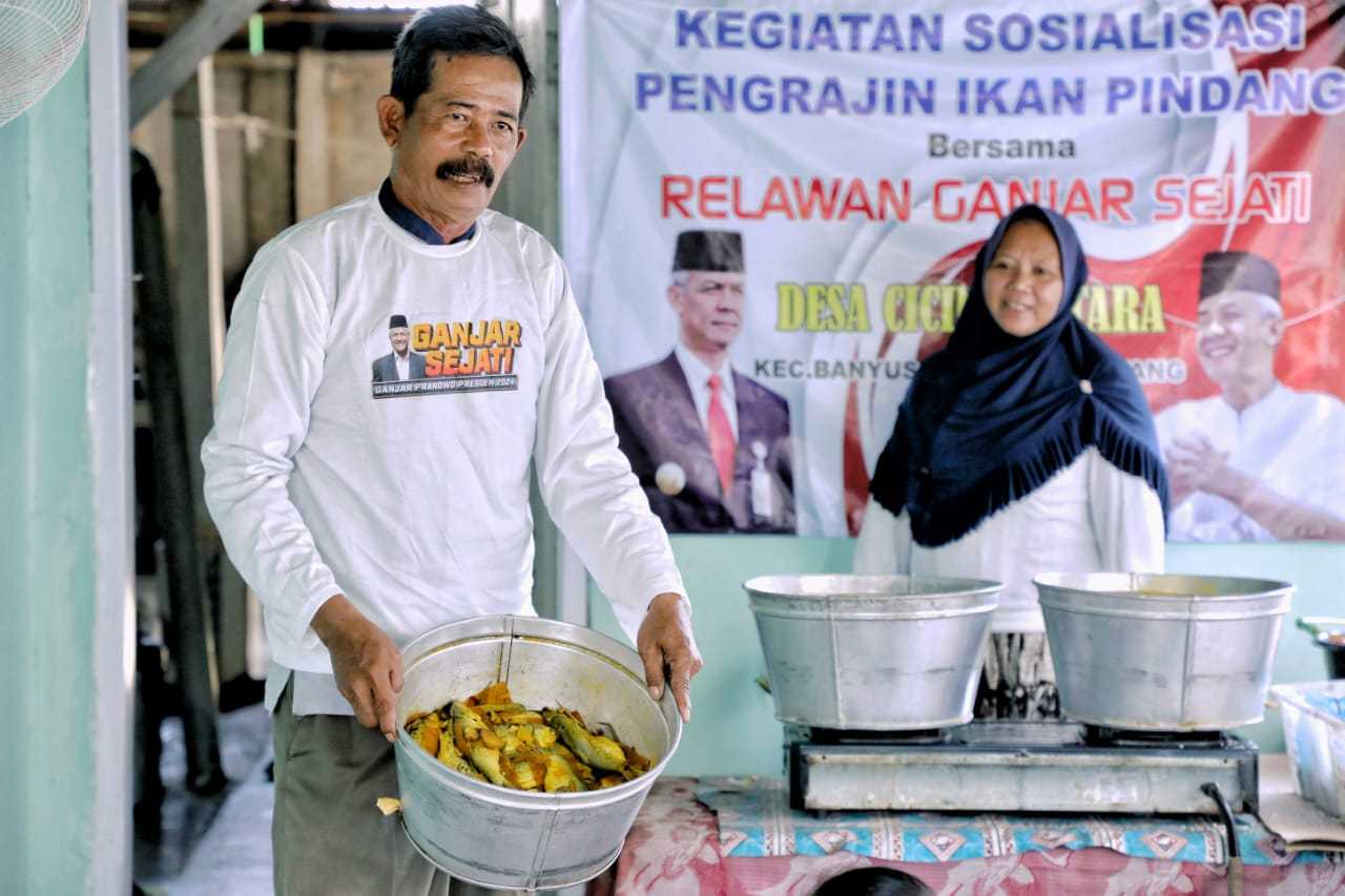 Dongkrak Ekonomi Keluarga, Ganjar Sejati Dorong Perajin Ikan Pindang Tingkatkan Produktivitas lewat Pelatihan di Karawang 4