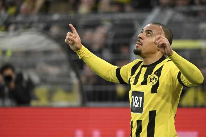Dortmund Taklukkan Freiburg 3-0, Donyell Malen Cetak 2 Gol