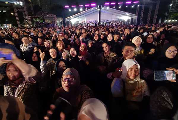 DPR Gelar Konser People Fest 2024 5