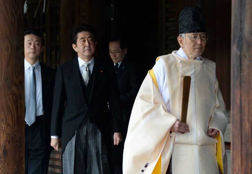 Dua Menteri Jepang Kunjungi Kuil Simbol Militerisme di Masa Perang Dunia II