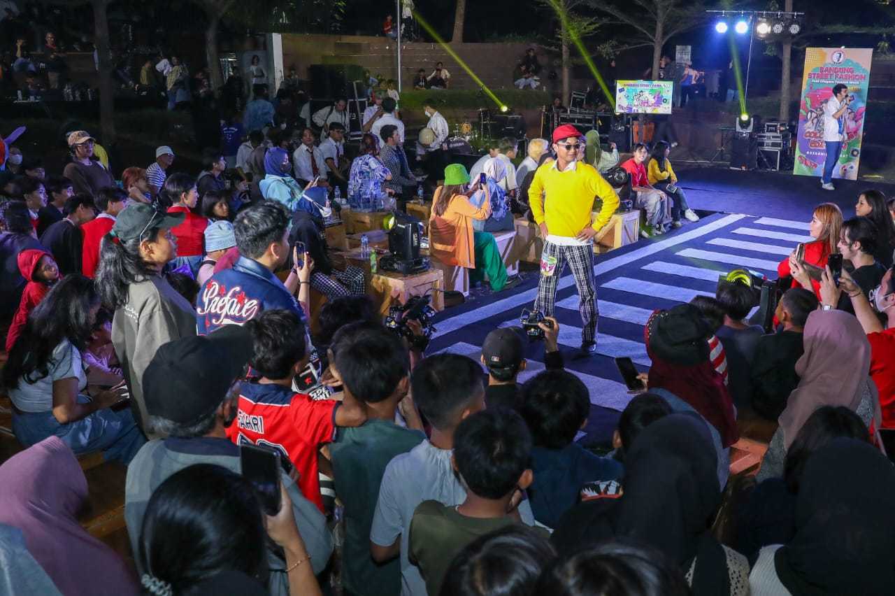 Dukung Kreativitas Anak Muda, Gabungan Seniman Indonesia Gelar Bandung Street Fashion 1