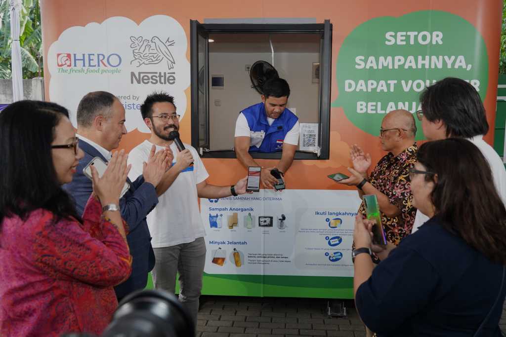 Dukung Pengelolaan Sampah, Nestlé Indonesia bersama Hero Supermarket dan Rekosistem Luncurkan Waste Station 4