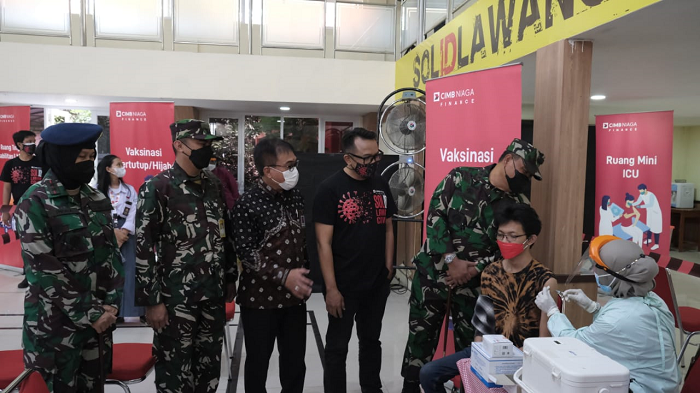 Dukung PTM Terbatas,  CIMB Niaga Finance Gelar Vaksinasi 2.000 Pelajar di Bandung