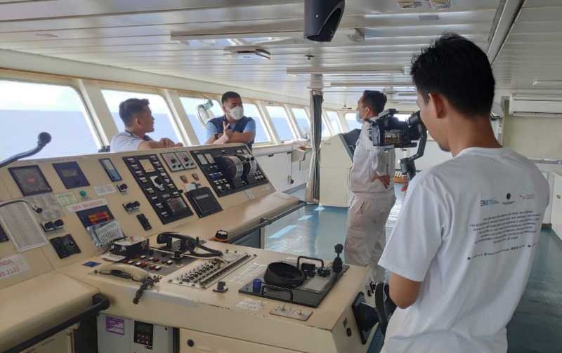 edukasi kemaritiman dengan memberikan pengalaman langsung menaiki kapal Pelni