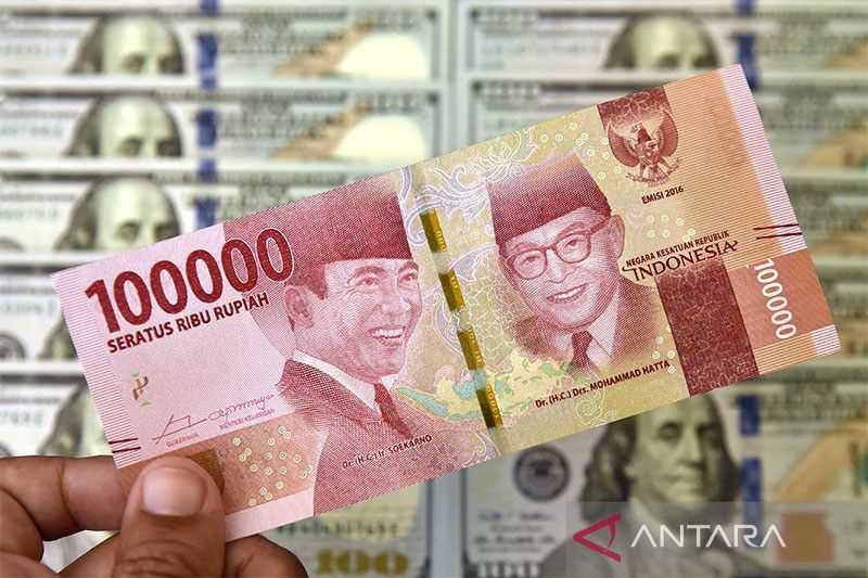 Ekspektasi Kebijakan Moneter AS yang Agresif Membuat Posisi Rupiah Tertekan