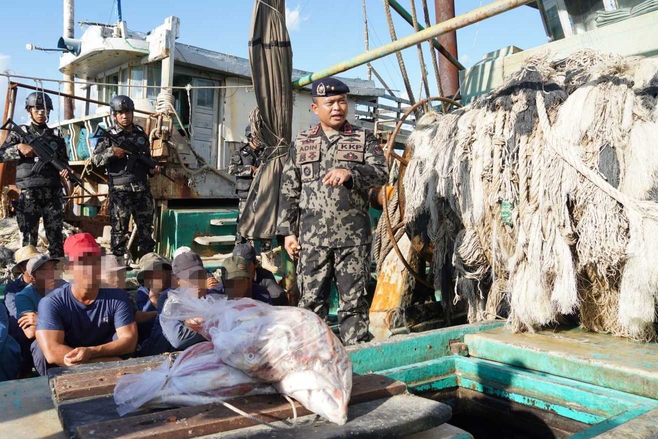 Enam Kapal Ikan Diamankan di Wilayah Rawan Illegal Fishing