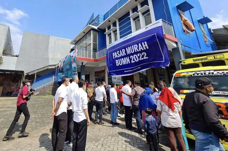 Erick Thohir Ajak BUMN Gelar Pasar Sembako Murah di Kota Malang
