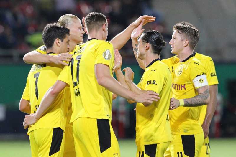 Erling Haaland Cetak Hattrick, Dortmund Melaju di Piala Jerman
