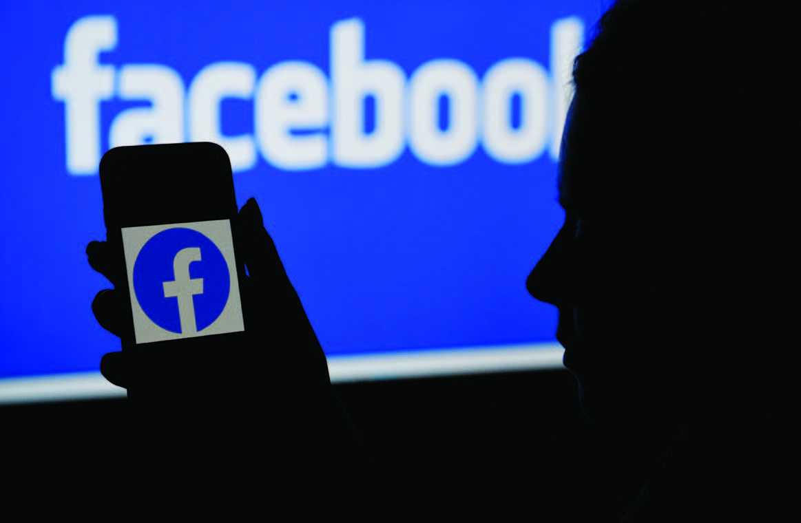 Facebook Tolak Disalahkan Atas Target Vaksinasi di AS