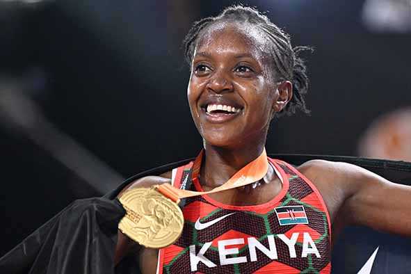 Faith Kipyegon Torehkan Sejarah