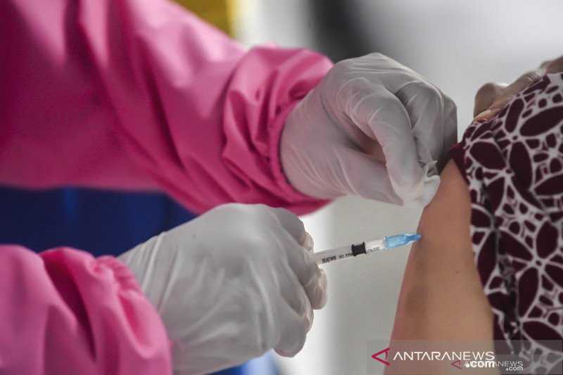 Fantastis, Kemenkes Kejar 2 Juta Dosis Suntikan Vaksin Covid-19 Per Hari