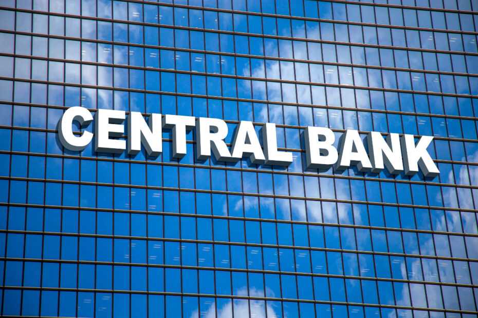 Fed dan ECB Pangkas 90 Persen Likuiditas ke Bank dalam Satu Dekade