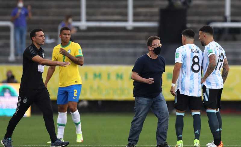 FIFA Selidiki Penghentian Laga Brasil Kontra Argentina