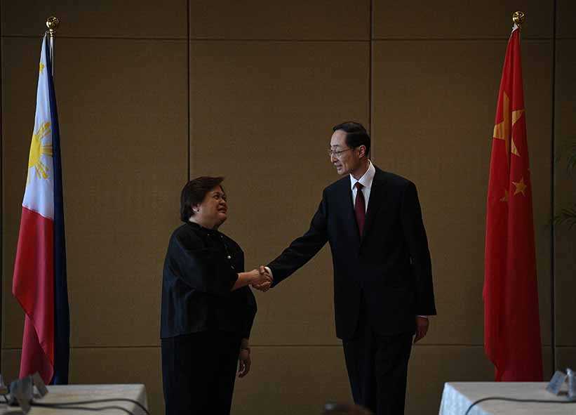 Filipina Minta Tiongkok Hentikan Pemaksaan dan Intimidasi