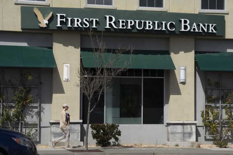 First Republic Bank Dapat Bantuan 30 Miliar Dolar dari 11 Bank Besar AS