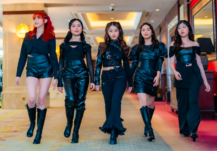 Gabungkan K-Pop, J-Pop, dan Dangdut, Girlband SUN Sukses Bikin 2 Pencapaian Penting