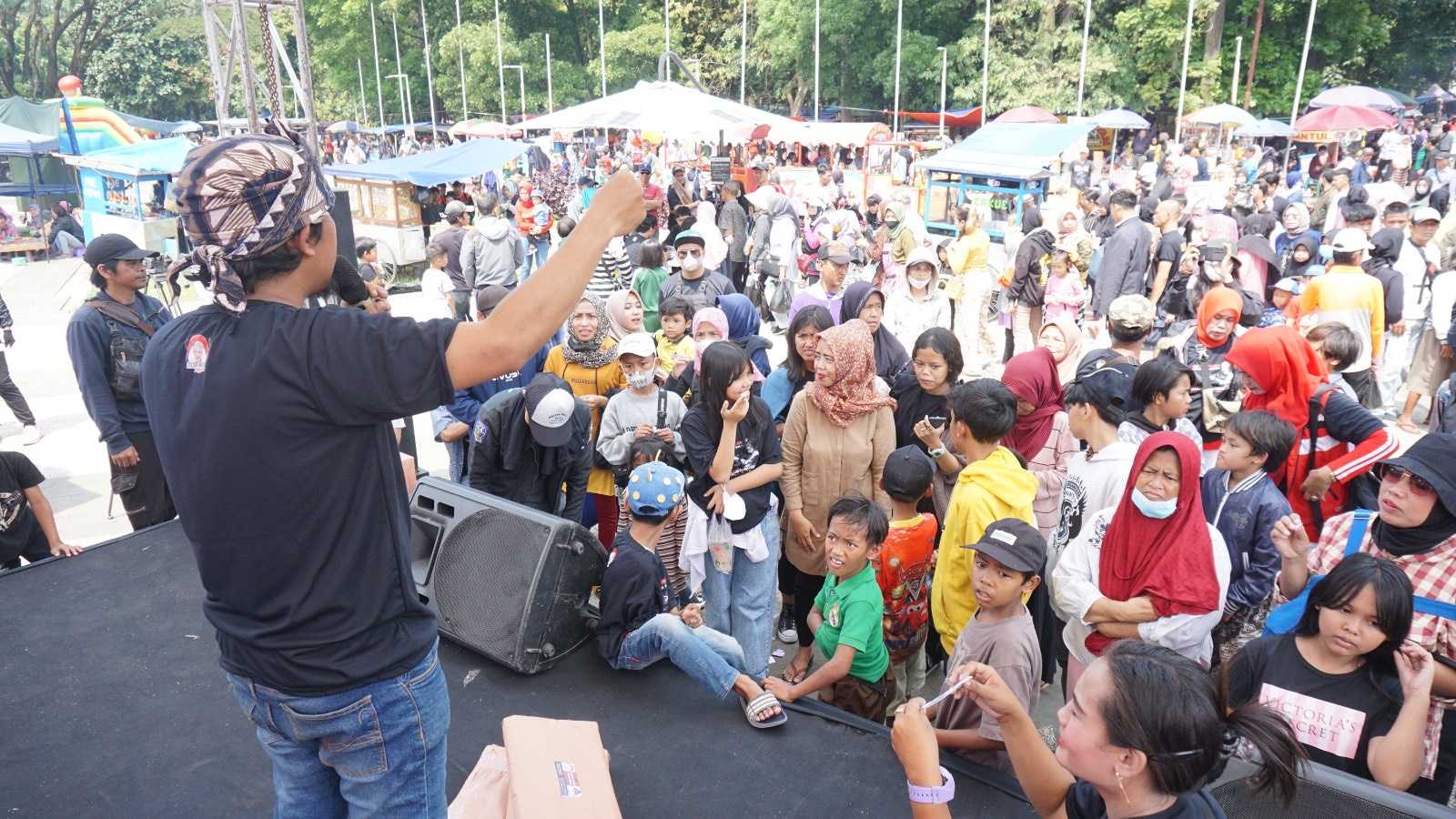 Ganjar Muda Pajajaran Gelar Festival Musik di Bandung, Seru Banget!