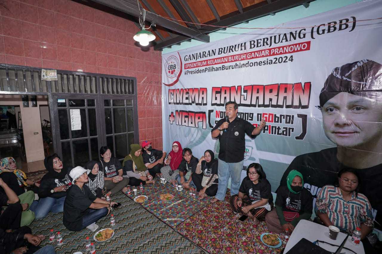 Ganjaran Buruh Kenalkan Ganjar Pranowo Lewat Nonton dan Ngopi Bareng di Jakarta Utara 1