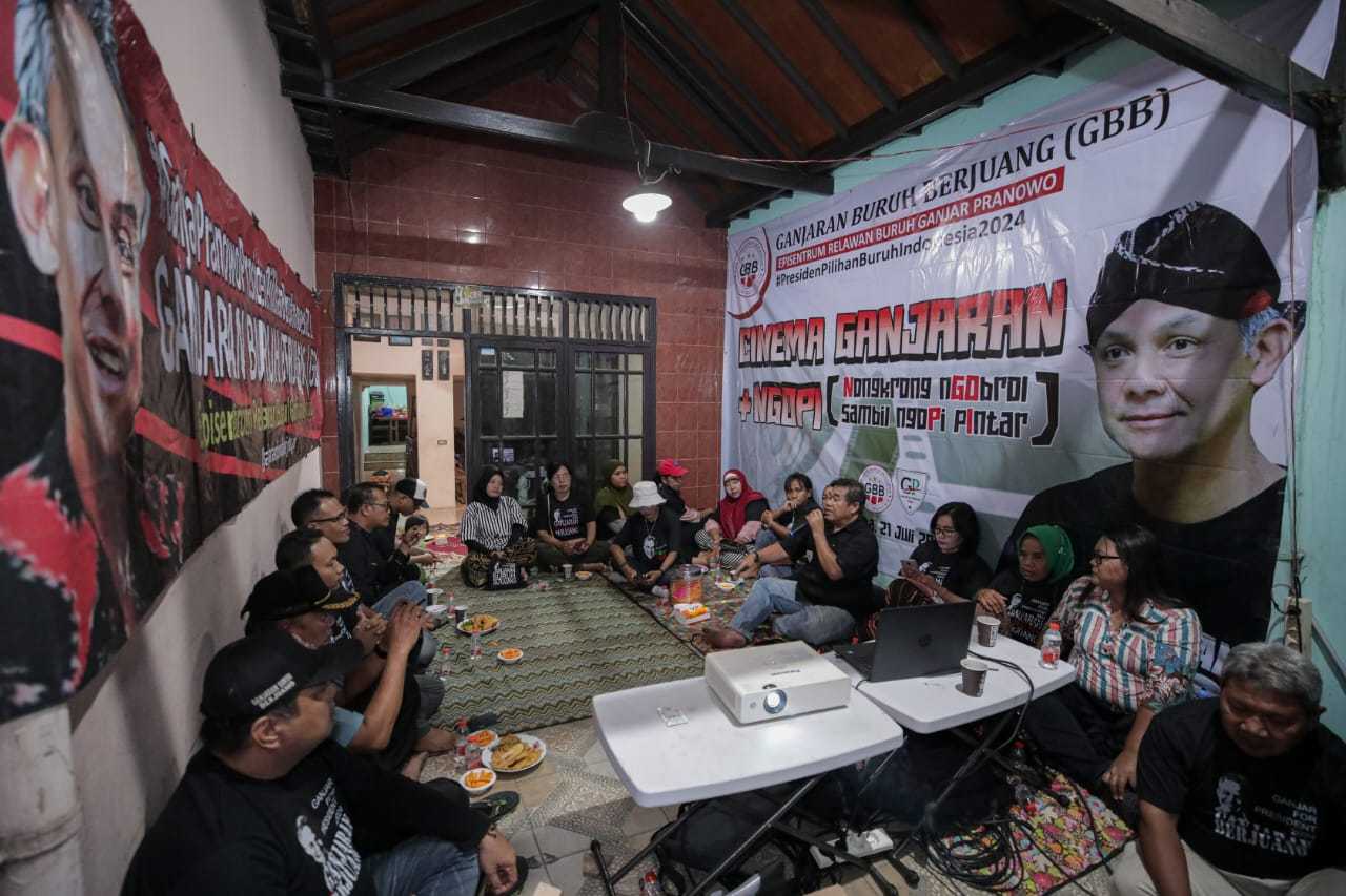 Ganjaran Buruh Kenalkan Ganjar Pranowo Lewat Nonton dan Ngopi Bareng di Jakarta Utara 3