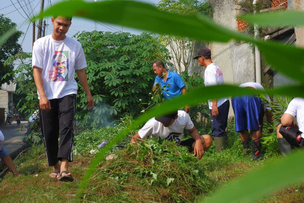 Gardu Ganjar Gelar Bersih-Bersih di Serang Untuk Cegah DBD 3