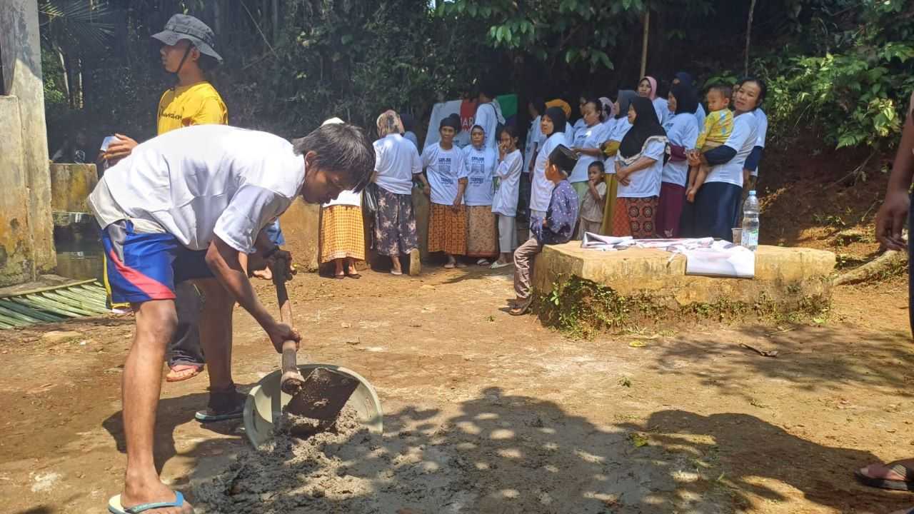 Gardu Ganjar Jaringan Ormas Renovasi Sumber Air dan Pemandian di Pandeglang