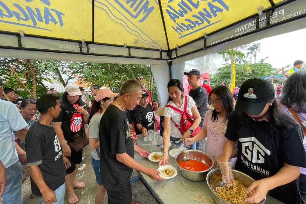 Gardu Ganjar Sediakan 5 Ribu Makanan untuk Meriahkan Festival Perahu Naga Peh Cun 3
