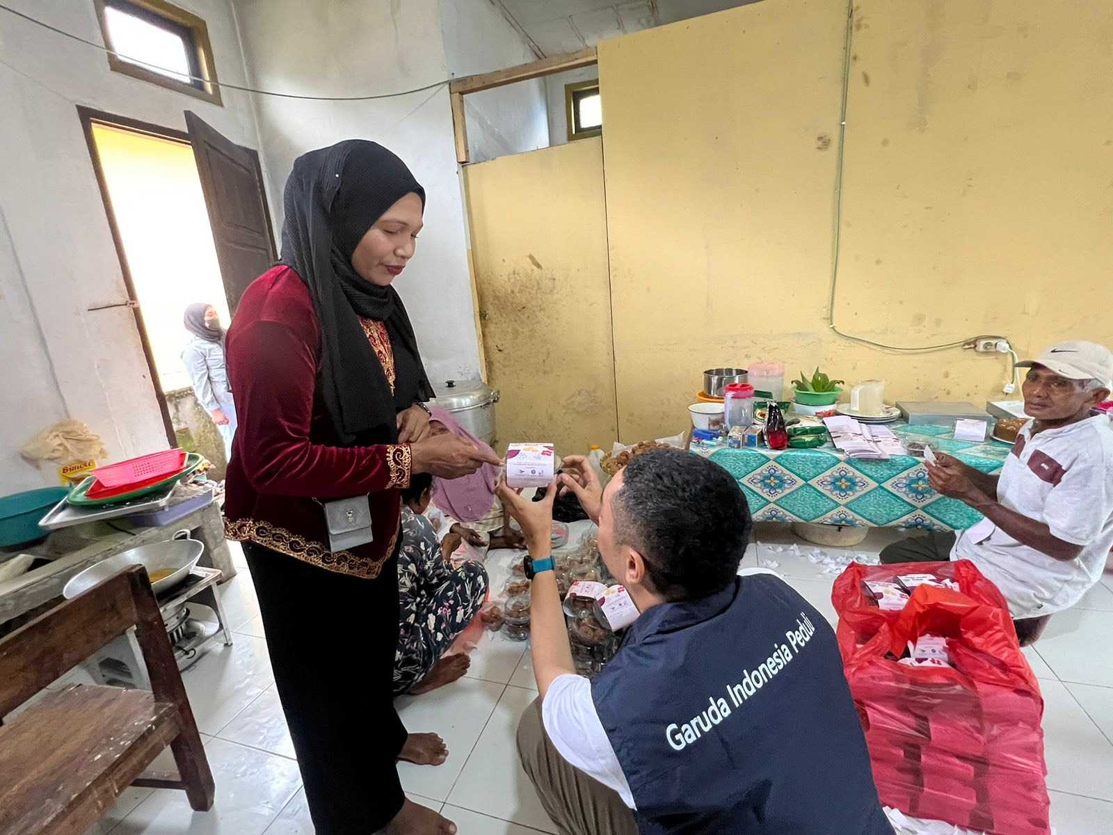 Garuda Indonesia-UGM Gelar Program Pengabdian Masyarakat di Maluku Tenggara