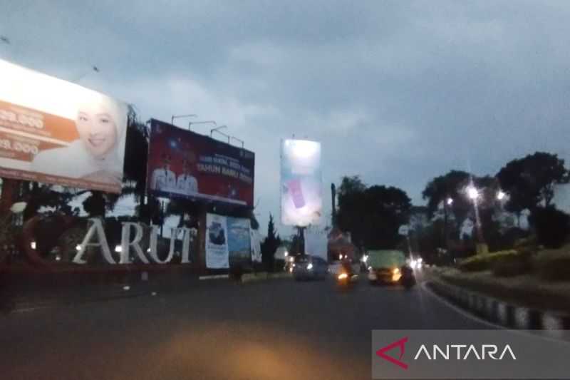 Garut Usulkan ke Jabar Pasang PJU Tenaga Surya di Pedesaan